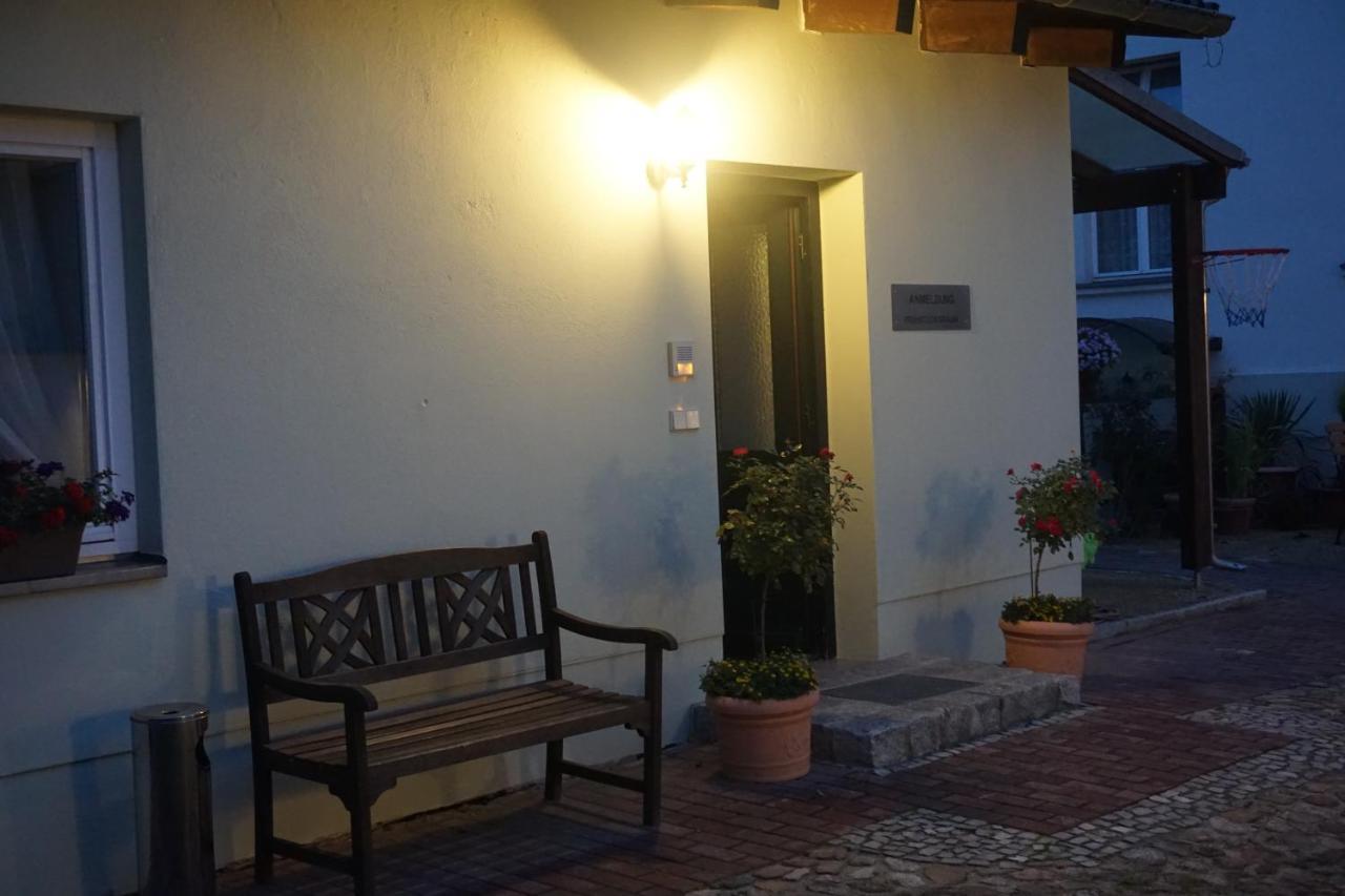 Pension Zum Birnbaum Brandenburg  Exterior foto
